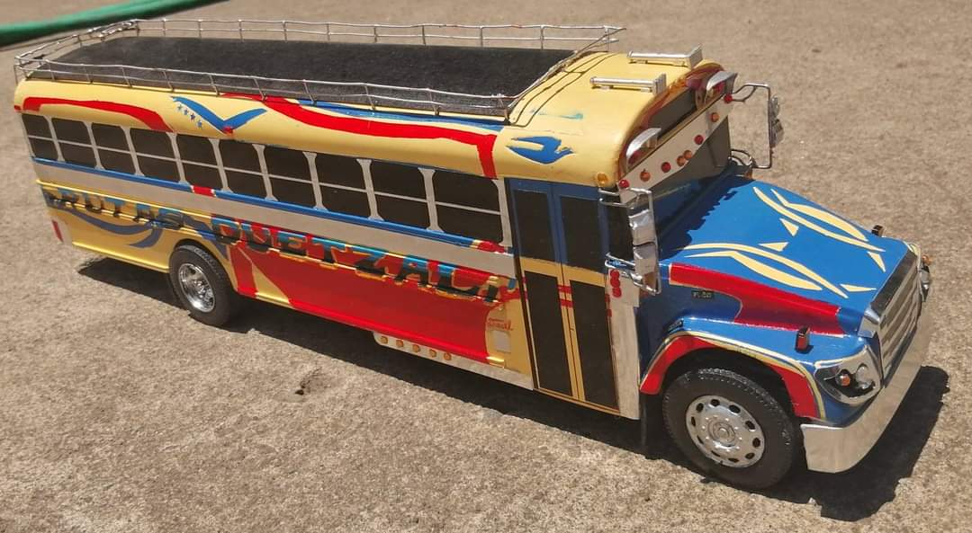 Bus a escala 2
