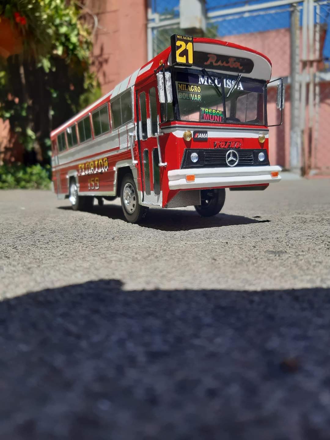 Bus a escala 2