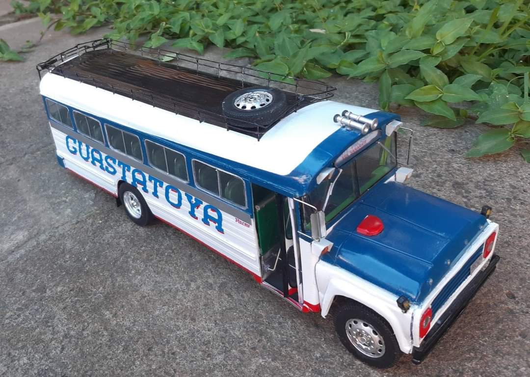 Bus a escala 2