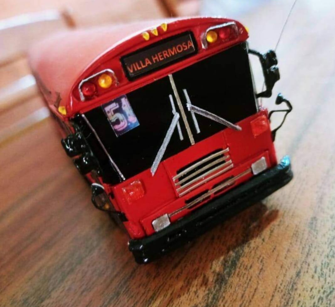 Bus a escala 2