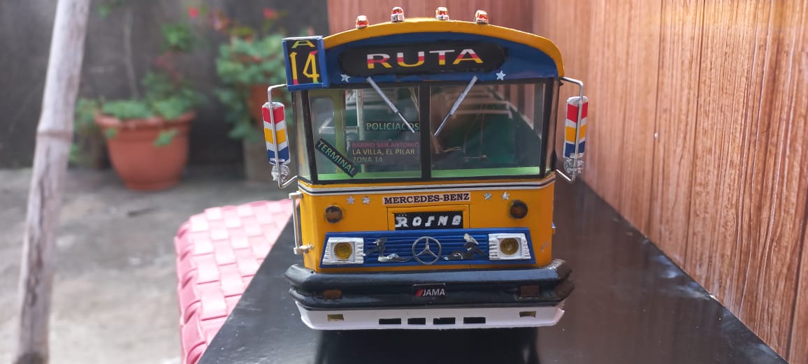 Bus a escala 2