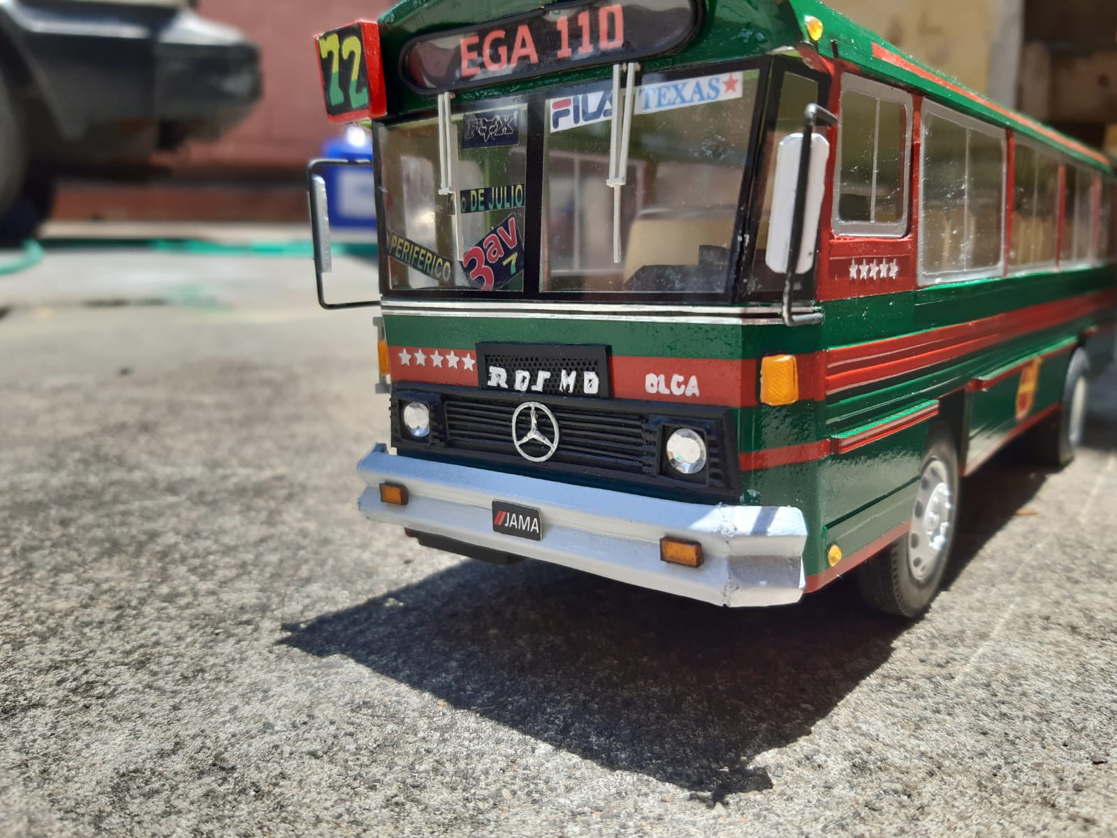 Bus a escala 2
