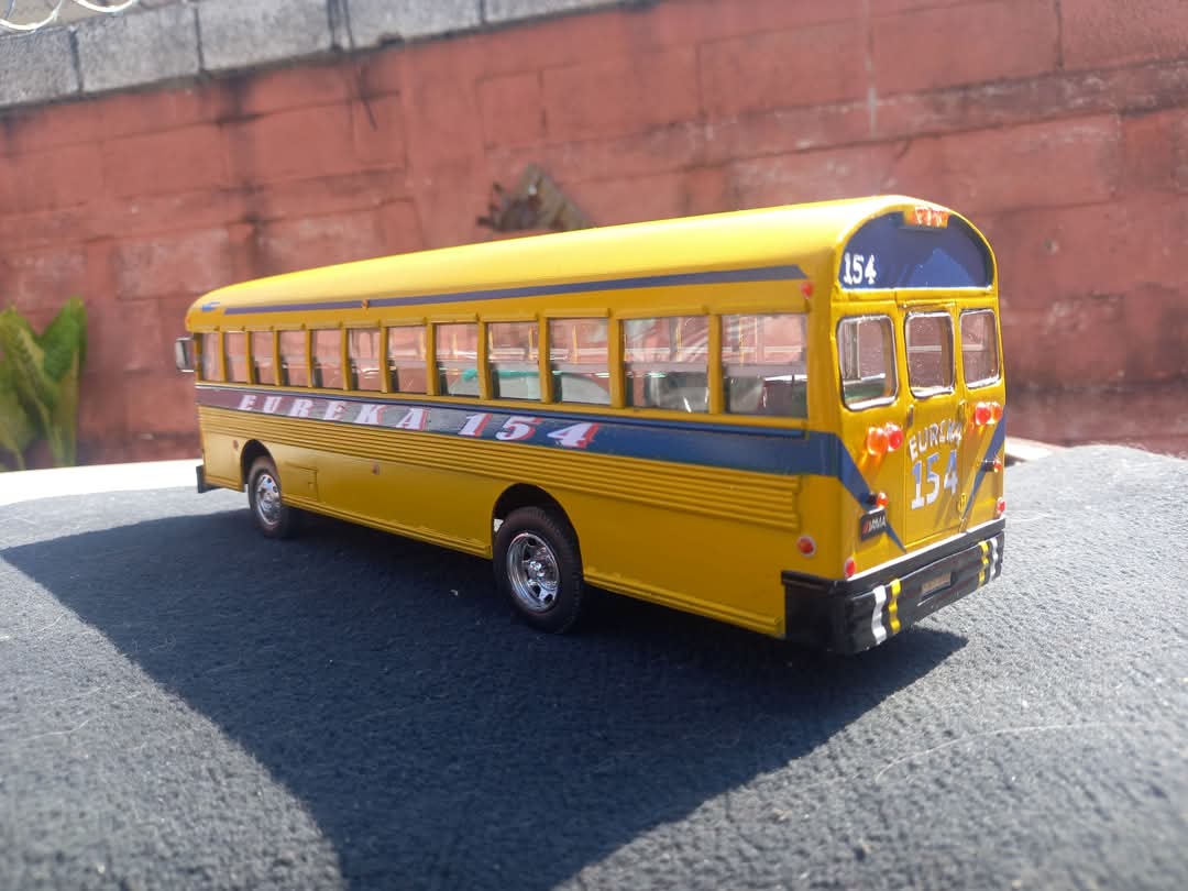 Bus a escala 2