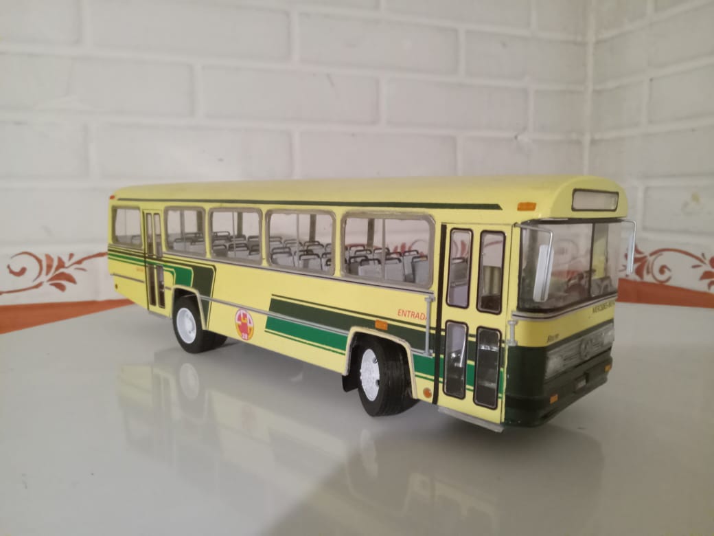 Bus a escala 2