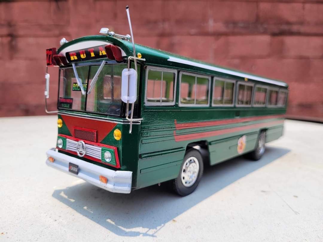 Bus a escala 2
